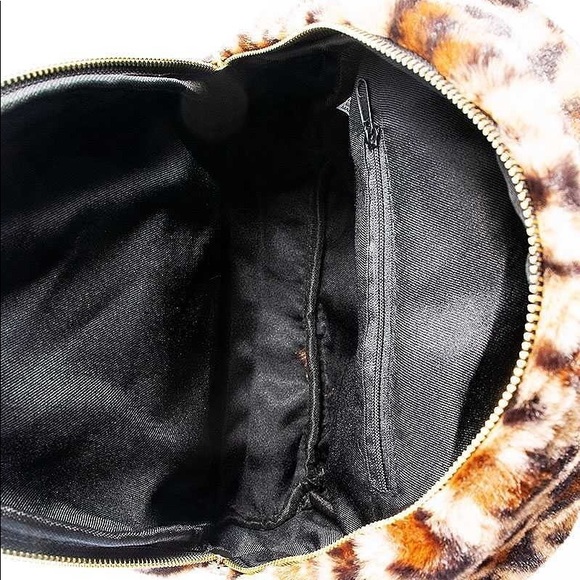 Leopard Print Faux Fur Backpack-LAST ONE - Picture 6 of 6